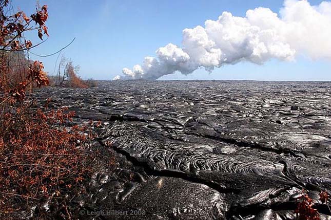 Hawaii az izzó láva földje